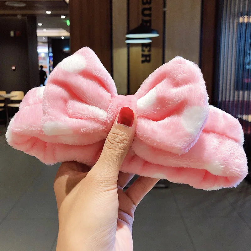 🎀 Soft Coral Fleece Bow Headband – Animal Ears & Turban Style 🎀